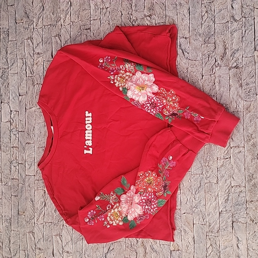 Divided Red Crop Top Sweat Shirt